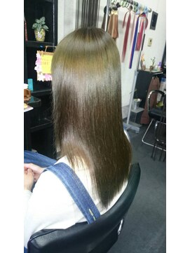 バカラ ヘアー 北花田(BAKARA HAIR) イルミナカラー『FOREST』