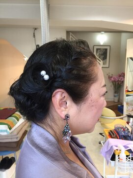 ヘアースタジオエル アップスタイル