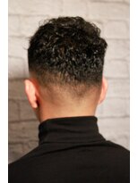 銀座マツナガ 新宿野村ビル店&nbsp;ダウンバングスキンフェード