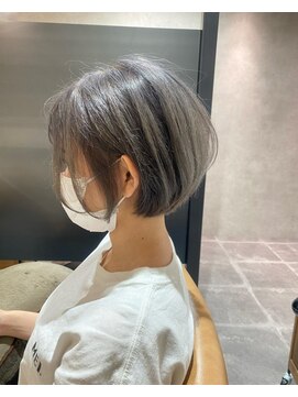 スーリール 姪浜店(Sourire) ショートボブ×スモーキーグレー（半個室）(Sourire神田)