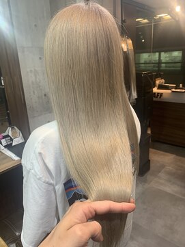 ラフ 難波店(LAFF) #黒髪#ボブルフ#ネビージュ#小顔#ワンレン