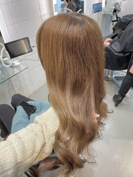 ヘアーメイクチック(HAIR MAKE CHiC) ベージュカラーダブルカラー透明感カラーワンカラー