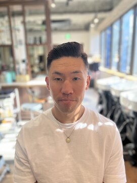 リバレッジ 広尾(Leverage) 七三大人フェード