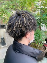 ブッディ(BDY)&nbsp;メンズパーマ×メッシュ☆ツイストスパイラル