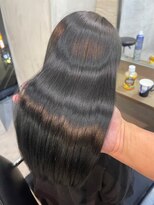 ジーナ 本八幡(Zina)&nbsp;大人かわいい20代30代40代小顔ショコラベージュ　Zina本八幡