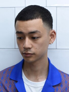 メリケンバーバーショップ コウベ(MERICAN BARBERSHOP KOBE) バズイージーパーマ