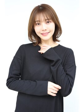 クート(ku-to+) 20代30代40代大人女性のくびれ外ハネ