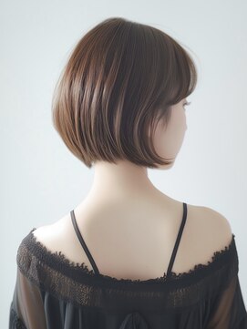 ドアーズ(Door's) 30代40代ショート白髪染めグレイカラーボブ艶栄名駅伏見丸の内