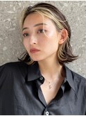 黒髪イヤリングカラー前髪インナーカラーベージュデザインカラー