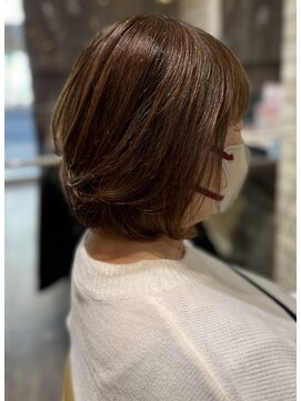 アエラスラナ 相模大野(Aeolus Lana) レイヤーボブ×透明感ベージュ