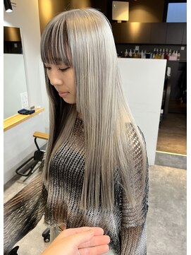 ヌープヘアーアイス(NUUP.hair ici) 20代30代大人可愛い艶感ミルクティーベージュケアブリーチ