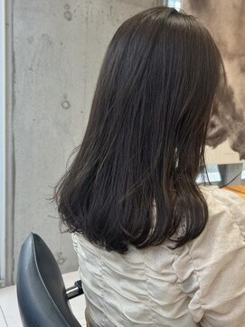 バロンフェム(baLon.fem) 【stylist田島】柔らかいオリーブベージュ/ブリーなし