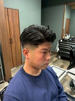 スタンドバーバー 柏(STAND BARBER)&nbsp;MEN’S HAIR/サーフカール/刈り上げセンターパート/柏