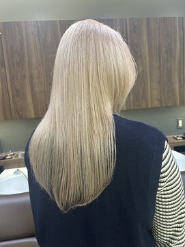 フォルテ 榛原パームス店 【palms 富永】ブロンド