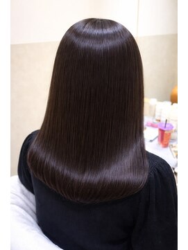 ロア(ROA) 本気で変わる。ROAの髪質改善