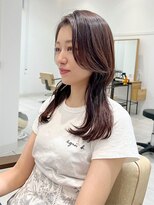 アルティーナ(altina) 透明感シアーブラウン/顔まわりカット/くびれカール