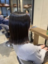 ニーイチイチ(211)&nbsp;ボブ/切りっぱなし