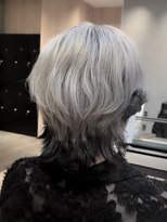 メンズサロン ガウディ 三宮店(men's salon Gaudi)&nbsp;メンズロングウルフカット×ブリーチハイトーンデザインカラー