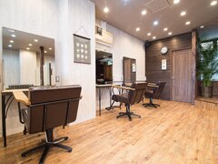 Agu hair pirum 鎌ヶ谷店【アグ ヘアー ピルム】