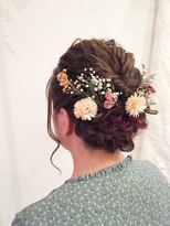 アンフルール(Un Fleur)&nbsp;波ウェーブのゆるシニヨン☆