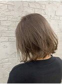 ミルクティーグレージュ切りっぱなしボブ斜めバング6047