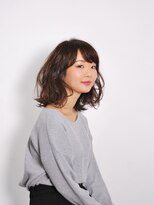 ゼムヘアーワークス(THEM HAIR WORKS) 肩に届くランダムカールボブ