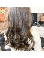 プラグ ヘアーデザイン 大名店(PLUG hair design)&nbsp;アッシュベージュ