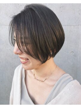 リアン(LieN) 〈LieN〉グレージュ/大人ショートボブ