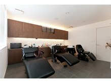 こだわりのヘッドスパは、アロマの香りとフルフラットのシャンプー台でゆったりと★鈴鹿/ヘッドスパ