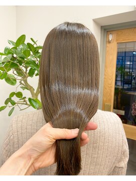 リリアーナ(LILIANA) 【LILIANA】うるつやbeige♪