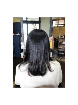 ワラティク(WARATI C) 自然な丸みのある縮毛矯正