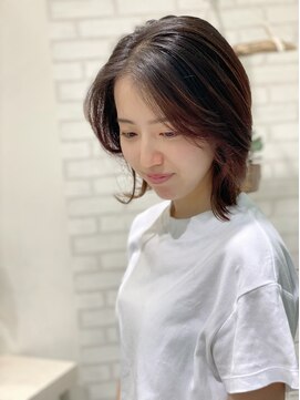 リアン(Lien) ウルフカットインナーカラー