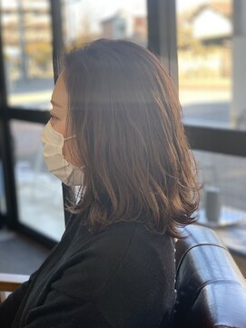 メル(Mel) ☆Mel発☆ミディアム☆シルバーグレイ☆韓国風☆センターパート