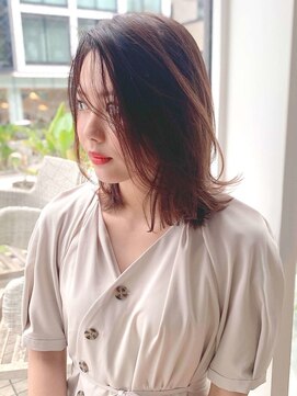 バイオレット ナゴヤ(Violet Nagoya) 流れる前髪の上品シルエット（A-25)