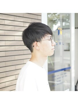 ヘアーズアウル(hair`s OWL) 刈り上げマッシュ　オイル仕上げ