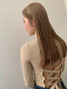 モノクロ(MONOCHRO) ロング/ハイトーン/透明感/ベージュ/ケアブリーチ/髪質改善