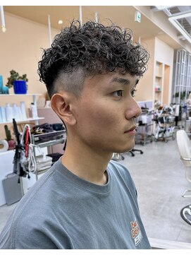 チーカ(chica) スペインカール