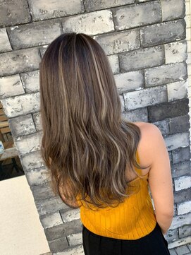 ライズ バイ レボ 柏店(RISE by REVO) インナーグレージュ/マチルダボブ/前髪/ピンクベージュ/柏