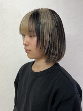 リア(Lia by KENJE) デザインカラー×ウルフカット♪