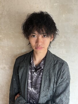 メロウ(mellow) ウルフツイストスパイラルパーマ