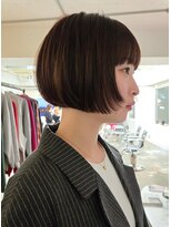 マカロニコースト(macaroni coast) 前髪ありミニボブぱっつんボブ顔周りレイヤー