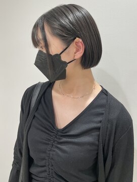 ピルボックス(PILL BOX) ミニボブ/黒髪/ストレートボブ/ショートボブ/切りっぱなし