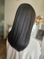 ビフィーノ イーリス 川西店(bifino iris)&nbsp;まとまり感抜群のミディアムスタイル