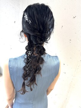 ヘアーワークス ヘルム 渋谷店(HAIR WORKS HELM) 【 HELM渋谷】ロングアレンジ