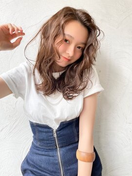 エイミー(Aimee) Aimee町田　マロンブラウン×ナチュラルレイヤー