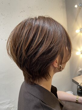 ミリ 千歳烏山(Mili CARE&SPA) クール可愛い、ベージュショート