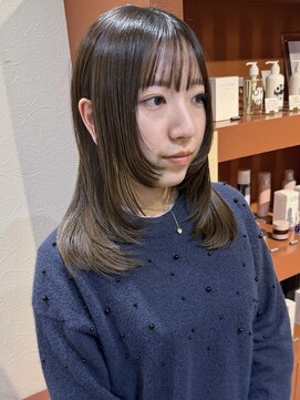 プフ 伏見(puf) [puf 伏見/丸の内/栄/名古屋]ポイントレイヤーカット★浅田