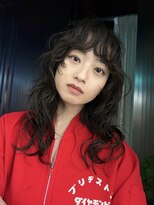 シロ(Shiro)&nbsp;ロングミューズパーマ