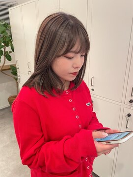 アミ カシワ(ami kashiwa) ベージュカラーハイライト