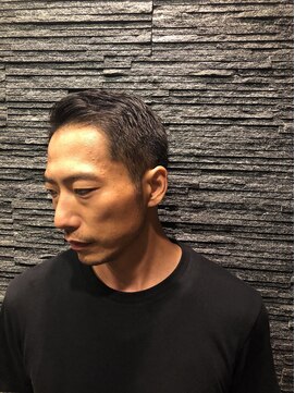 プレミアムバーバー 赤坂店(PREMIUM BARBER produce by HIRO GINZA) 刈り上げ7:3風セット